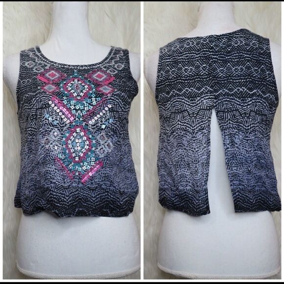 Patrons of Peace Tops - Patrons Of Peace Crop Tank